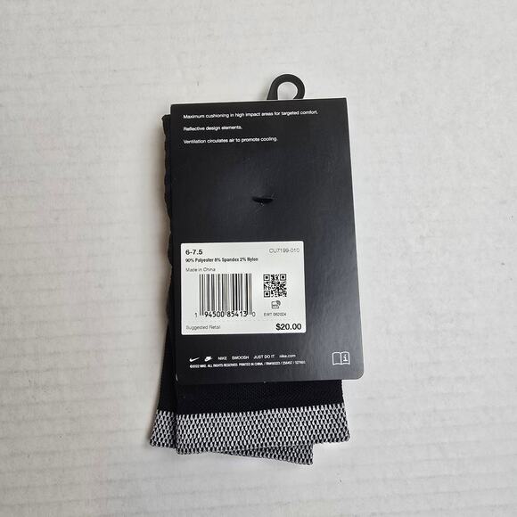 Nike Spark Running Ankle Socks Size W7.5-9/M6-7.5 Black Cushioned Dri-Fit - Picture 3 of 3